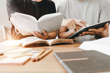 文章合为时而著,歌诗合为事而作是哪个诗派